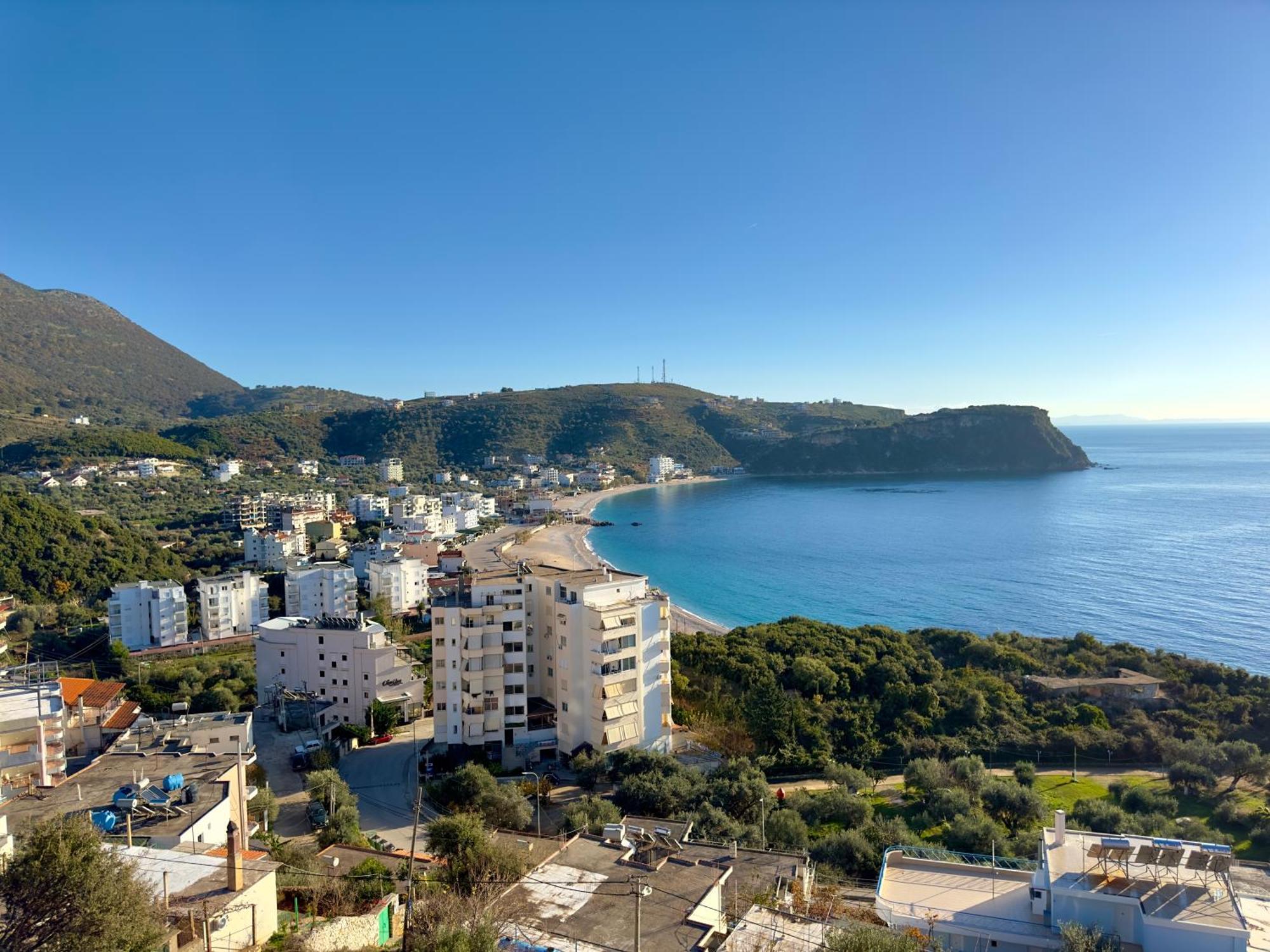 Roumers Himara المظهر الخارجي الصورة