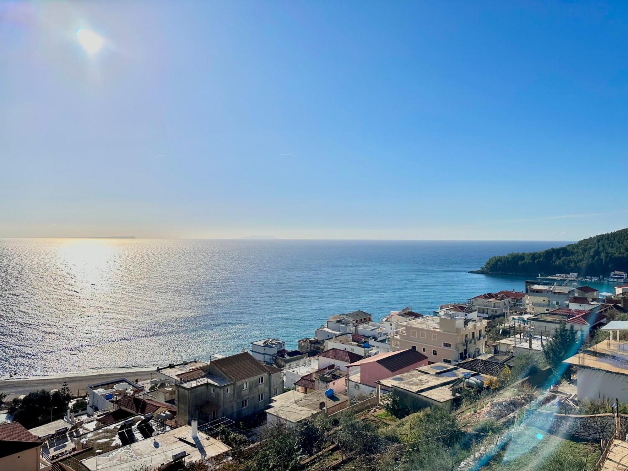 Roumers Himara المظهر الخارجي الصورة